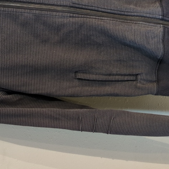 Lululemon Bliss Break Zip Up Hoodie Washed Black Gray Striped Thumbholes Pockets - Picture 4 of 11